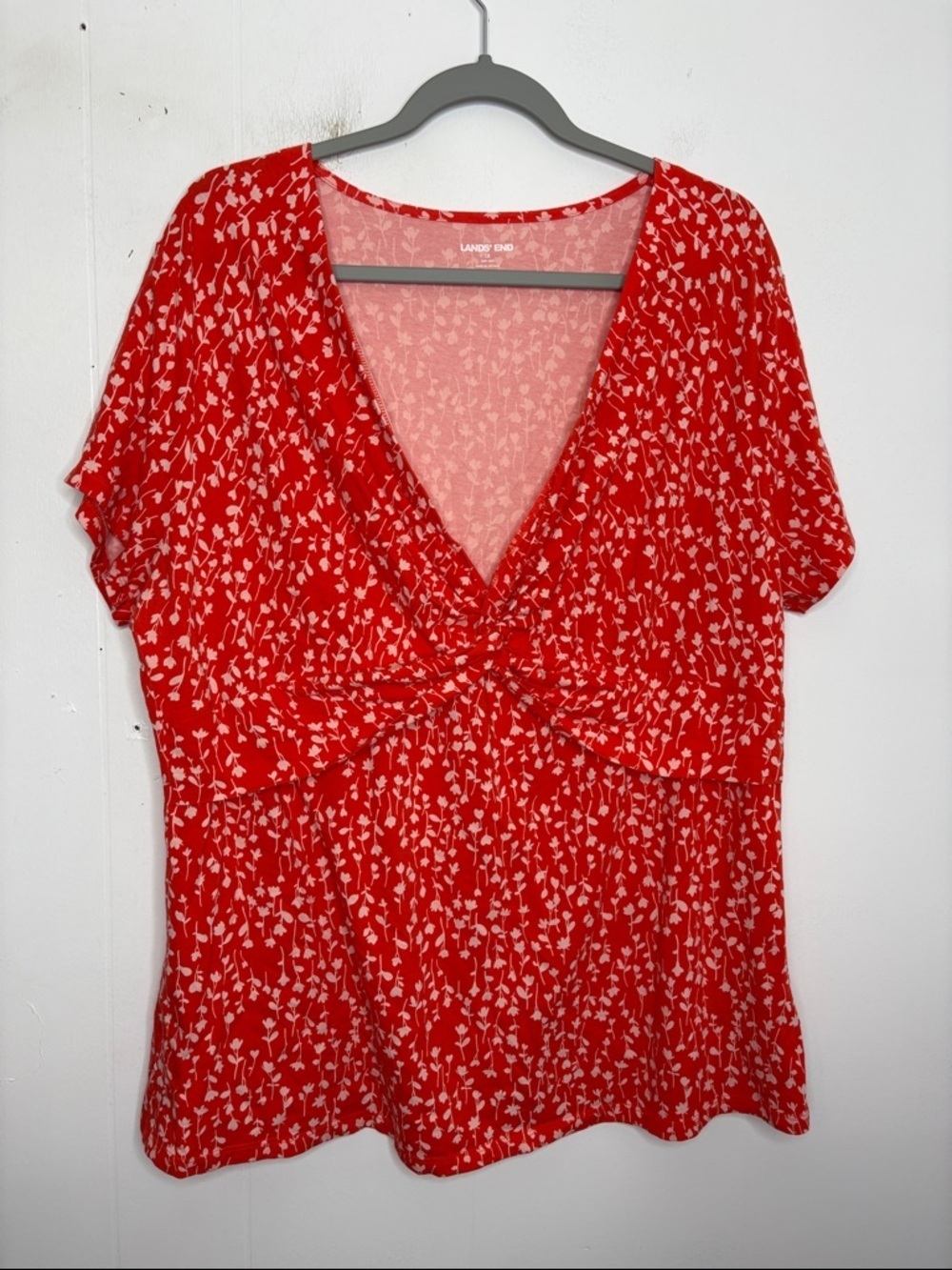 Lands End Top Womens 1X Floral Tee Ruched Knot Front Stretchy Summer coral